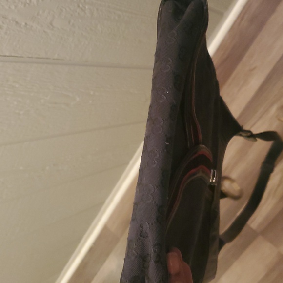 Authentic Gucci Bag - Picture 15 of 16